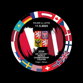 Hokejové reprezentace puk Ice Hockey World Championship Czechia MS 2024 Dueling 11.5.2024 Poland vs. Latvia